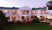 Waterfront Lodge 